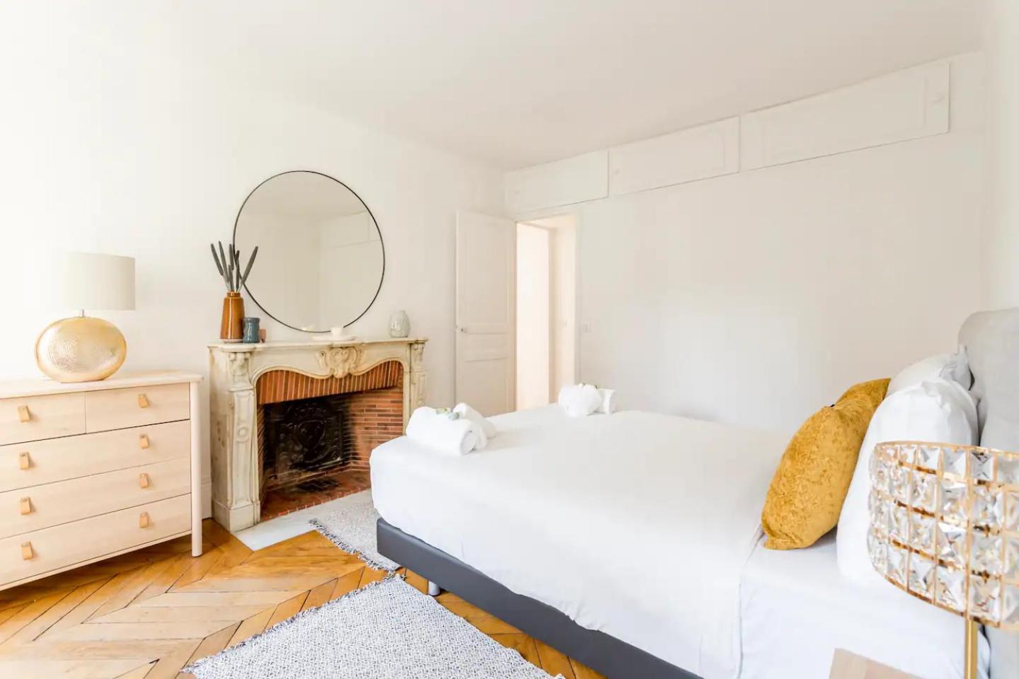 8P - 3Br Le Marais Spacious - Central - Historic Apt París Exterior foto